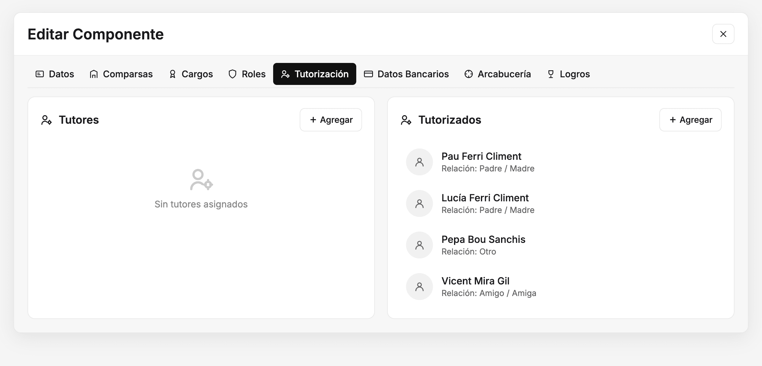 Ficha de Sara Climent Bou en el panel, pestaña Tutorización: la tarjeta Tutores sin tutores asignados y la tarjeta Tutorizados con Pau Ferri Climent y Lucía Ferri Climent, con la relación Padre / Madre, Pepa Bou Sanchis, con la relación Otro, y Vicent Mira Gil, con la relación Amigo / Amiga, cada tarjeta con su botón Agregar